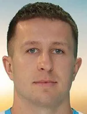 Damian Niedojad