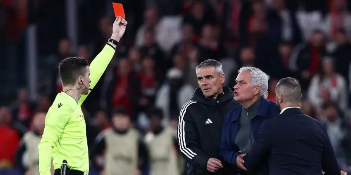 José Mourinho Setelah Hasil Imbang 2-2 Melawan Porto: Saya Beri Segala Sesuatu untuk Porto tapi Disebut Pengkhianat 50 Kali oleh Mereka
